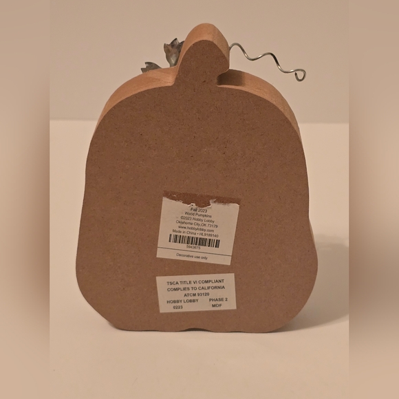 Fall Pumpkin Wood Decor - Picture 2 of 4